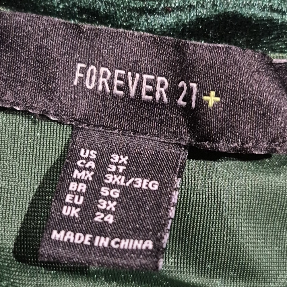 Forever 21 Green Velvet Pencil Dress (Black Corset Belt) Not Inclueded - Picture 3 of 3